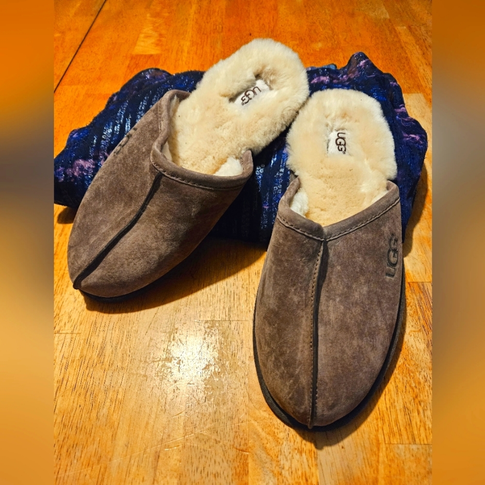 UGG Scuff slippers